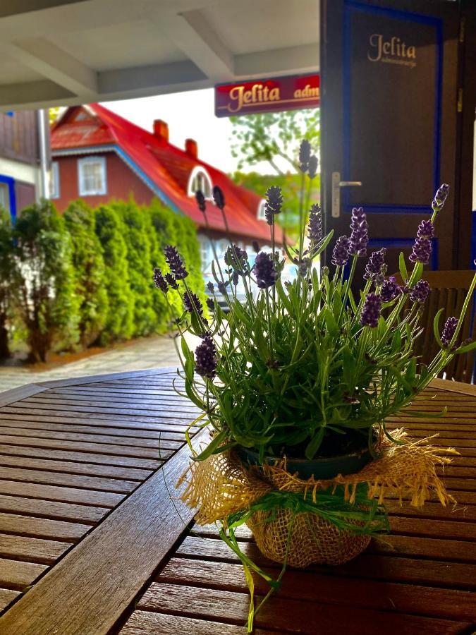 Hotel Jelita Ніда Екстер'єр фото